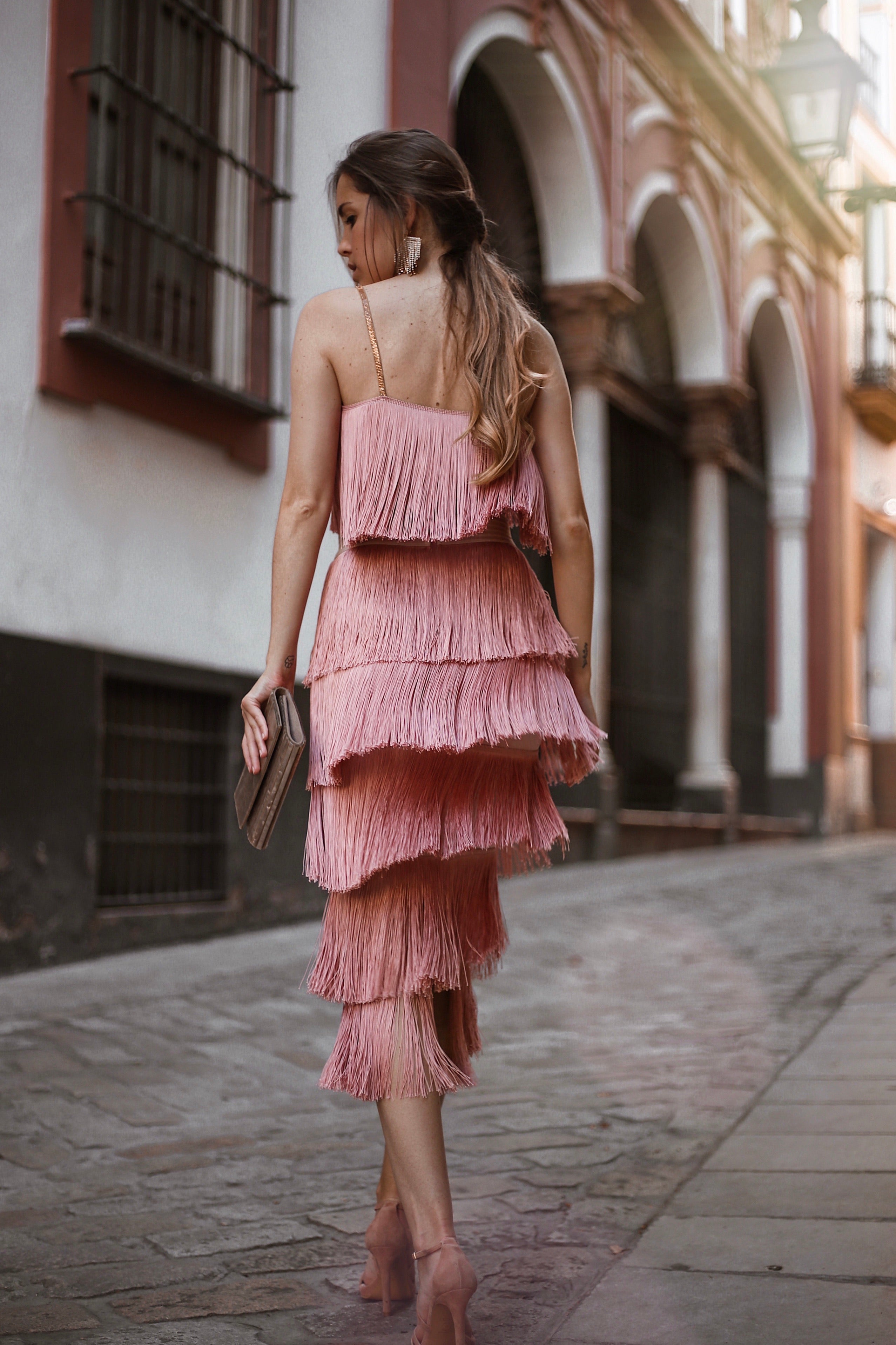 falda de flecos rosa palo elina